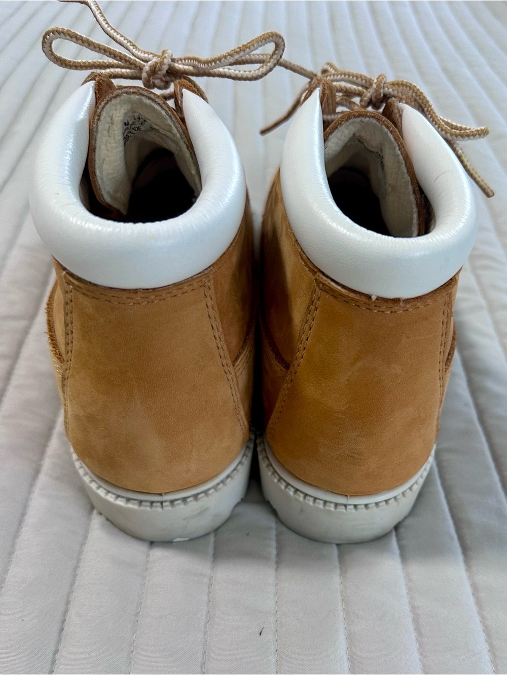 Timberland Women's Nellie Chukka Waterproof Ankle Boots Wheat White Trim 8 - Picture 4 of 6